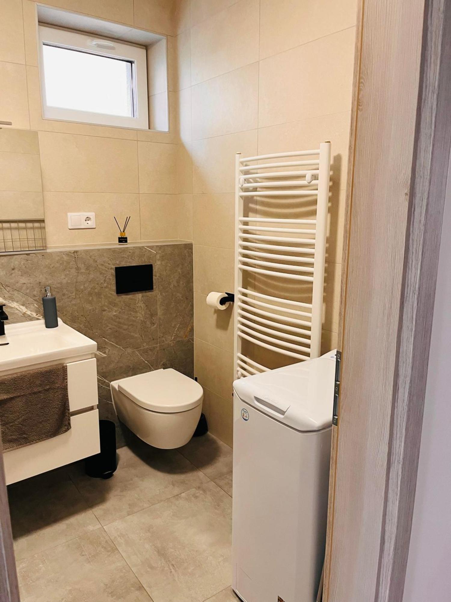 Greta Lux Apartman Hajduszoboszlo Exterior photo
